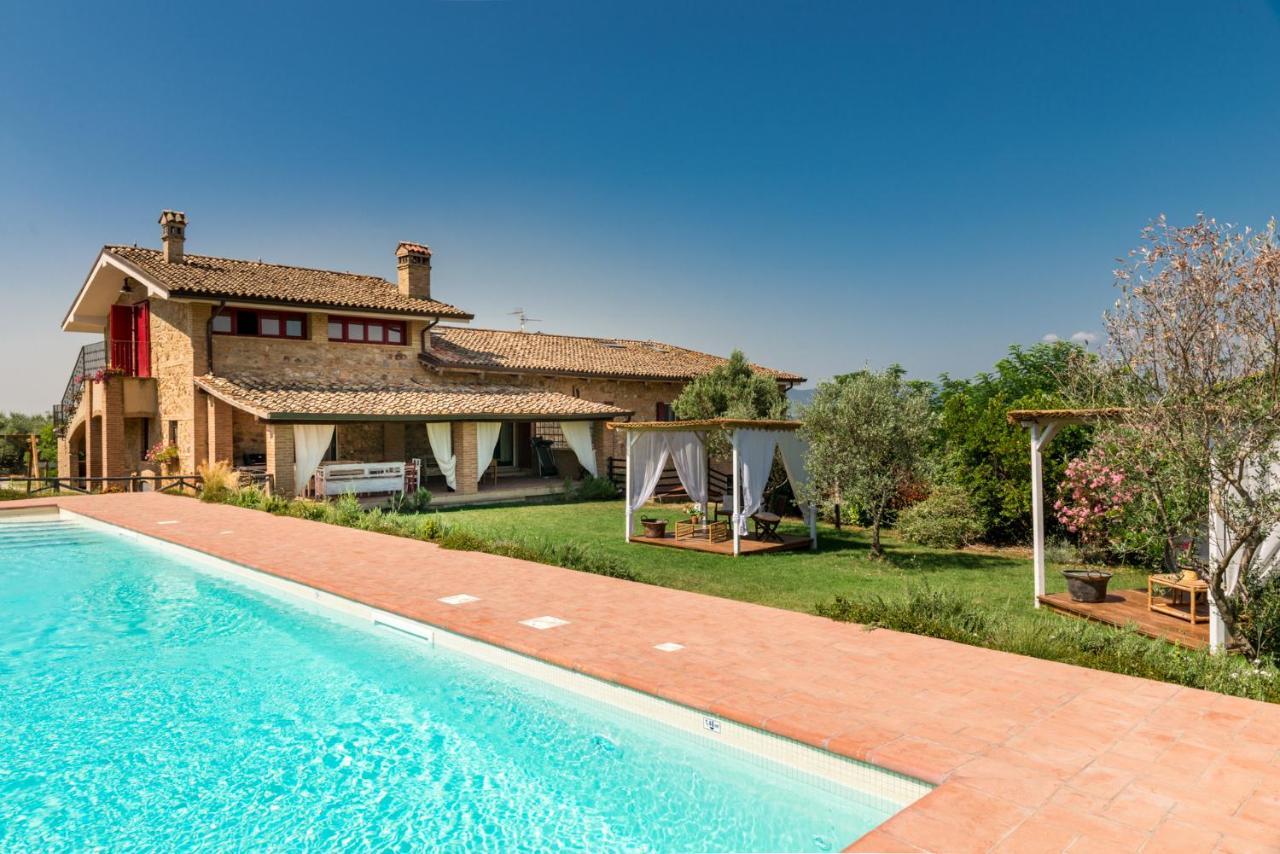 Bed and Breakfast Il Barbagianni Montepescali Exteriér fotografie